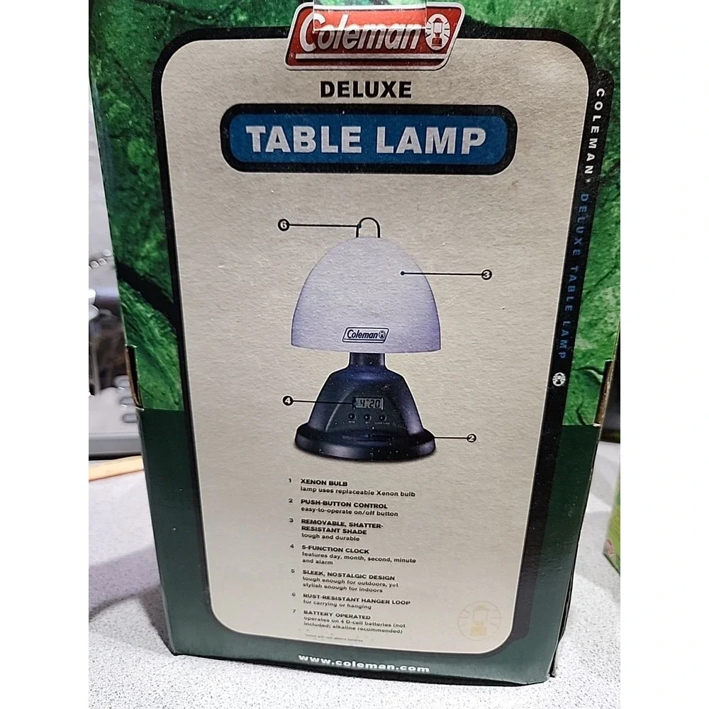 Coleman Deluxe Table Lamp Lantern Model 5372-710 with Box Untested 2003